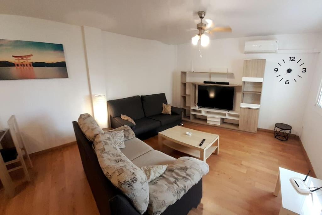 3F, Aire Acondic, 80M2, 2 Dormitorios, 4 Huespedes, Wifi Gratis La Línea de la Concepción Eksteriør bilde