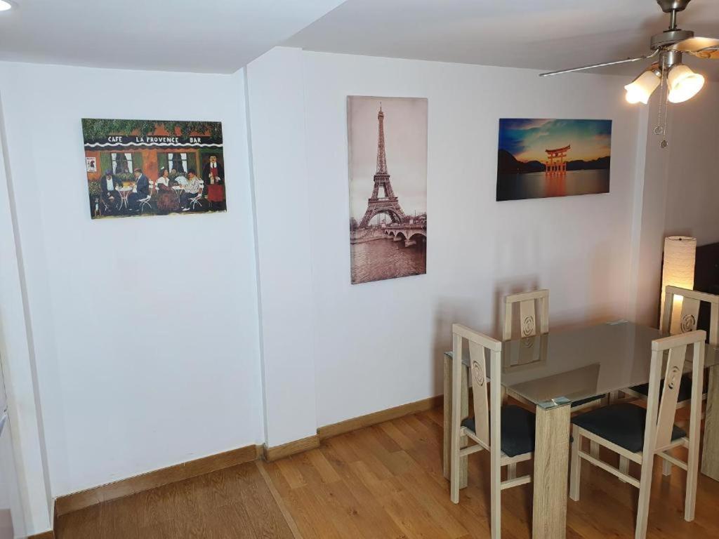 3F, Aire Acondic, 80M2, 2 Dormitorios, 4 Huespedes, Wifi Gratis La Línea de la Concepción Eksteriør bilde