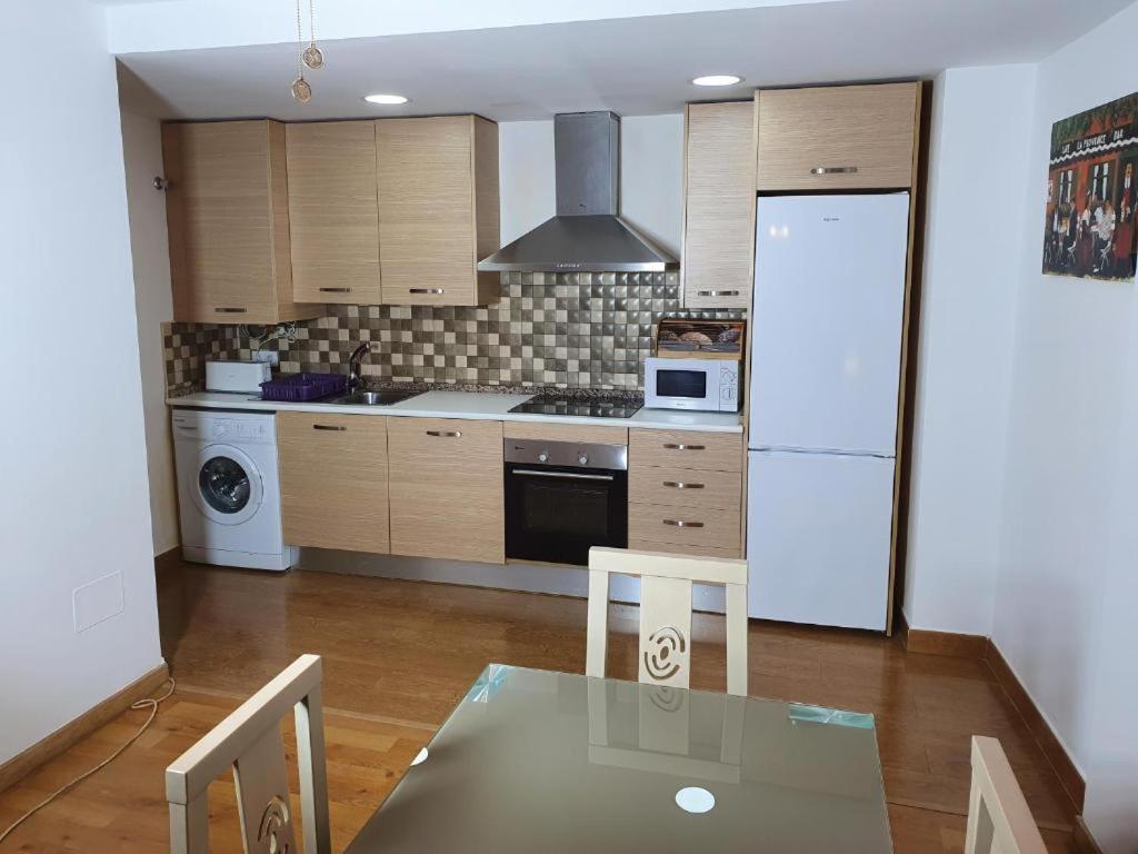 3F, Aire Acondic, 80M2, 2 Dormitorios, 4 Huespedes, Wifi Gratis La Línea de la Concepción Eksteriør bilde